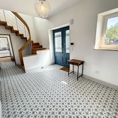 Maison Carolles, 7 Pieces, 8 Personnes - Fr-1-361-497 *