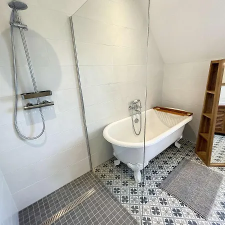 度假居 Maison Carolles, 7 Pieces, 8 Personnes - Fr-1-361-497 *